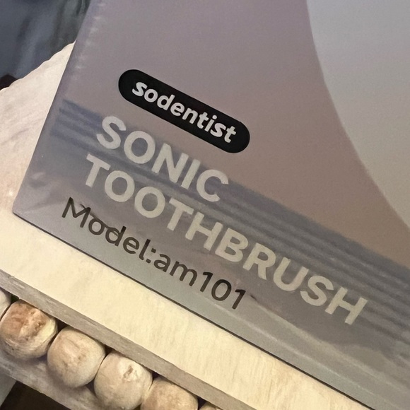 SoDentist Sonic Toothbrushes - Picture 4 of 5